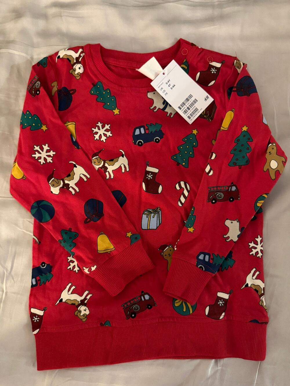 NEW H&M Red Christmas sweatshirt size 3/4